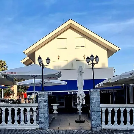 Hotel Jardines